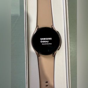 Samsung Galaxy Watch 4
